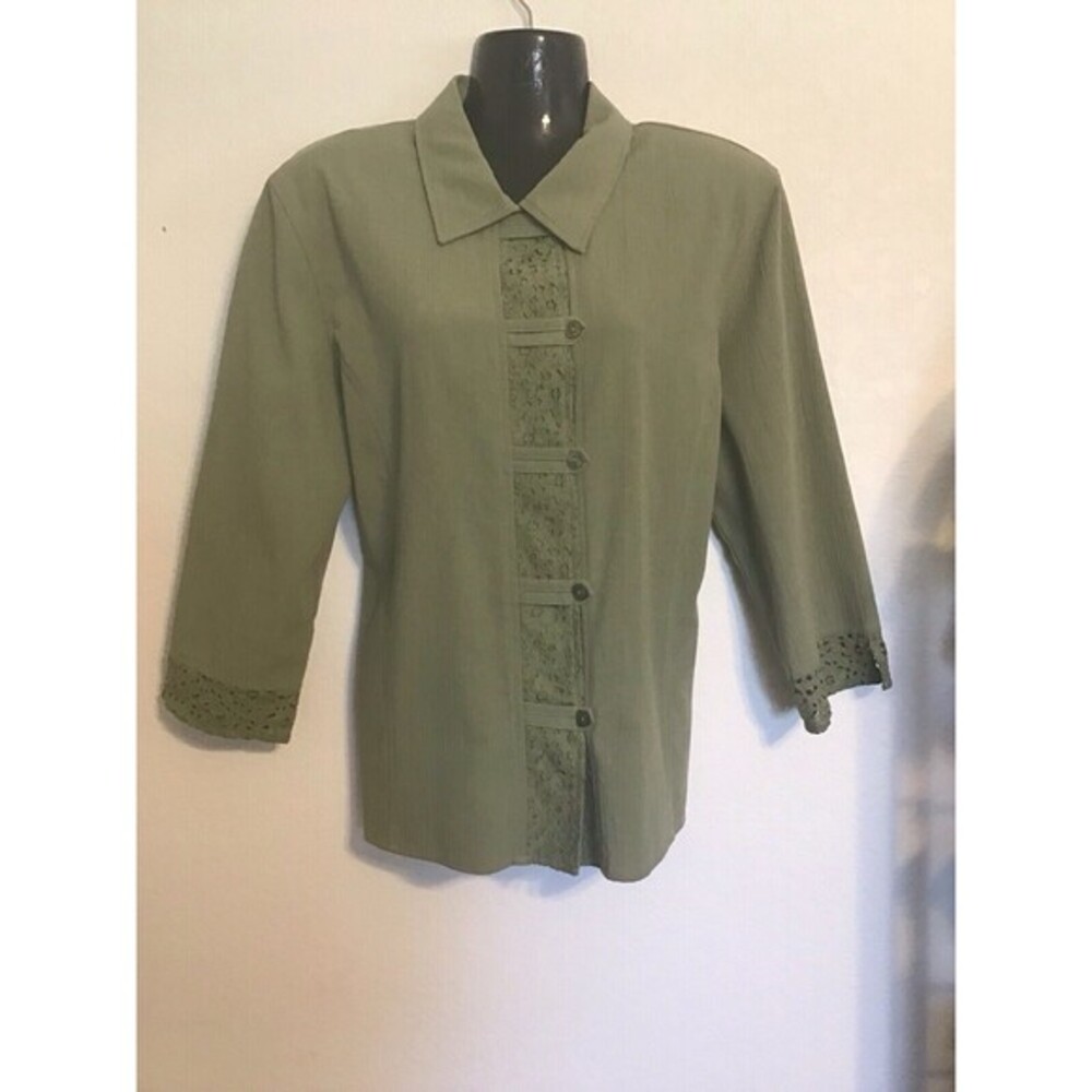 Koret Women’s Blouse. Size 12